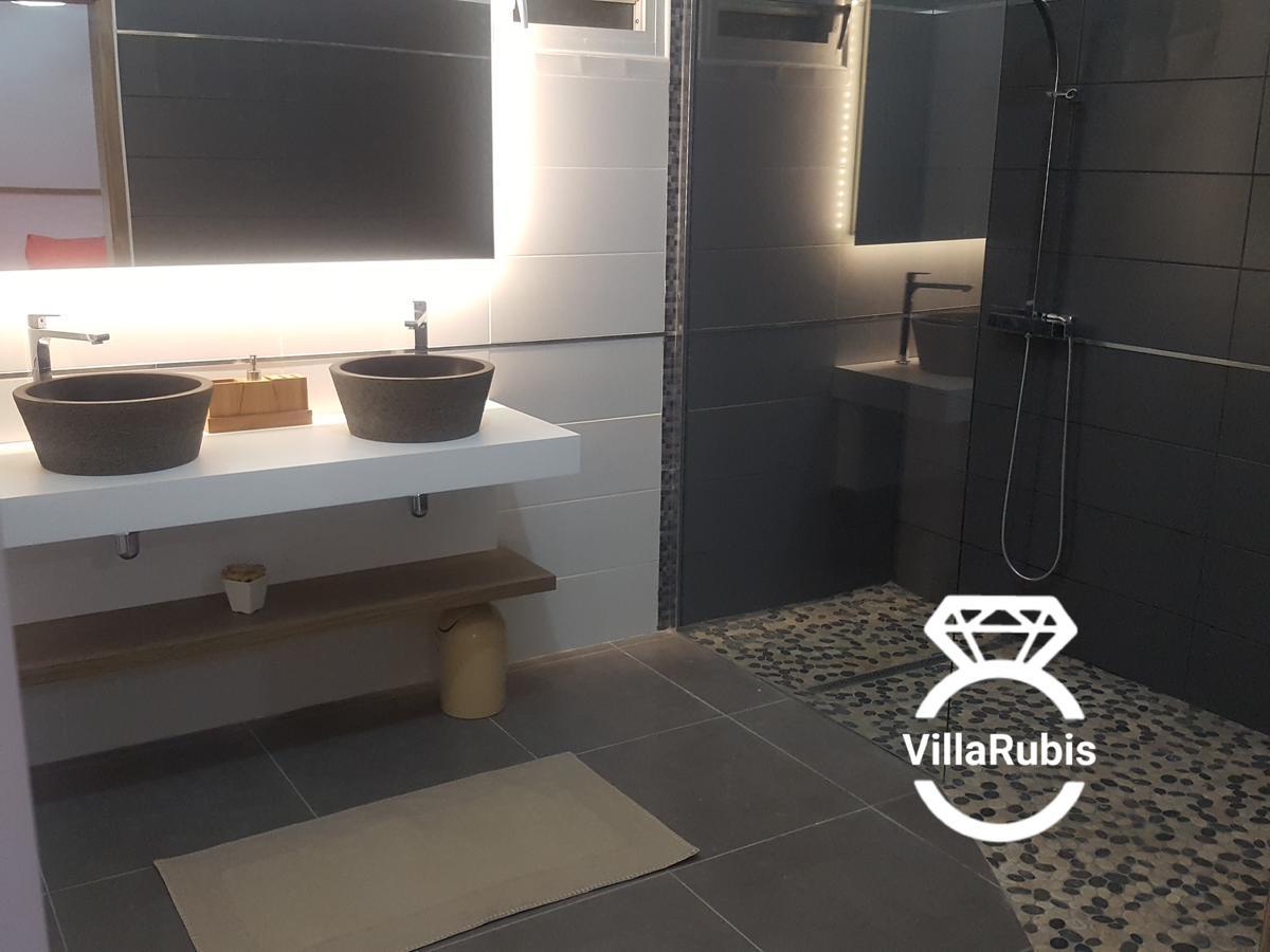 Villa Rubis เลอ มูเล่ ภายนอก รูปภาพ